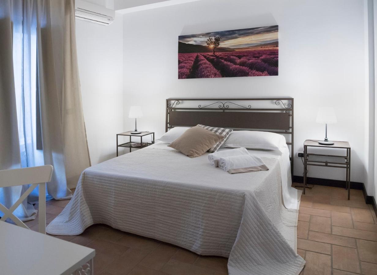 Domus Giuliae Hotel Trecastagni Exterior photo