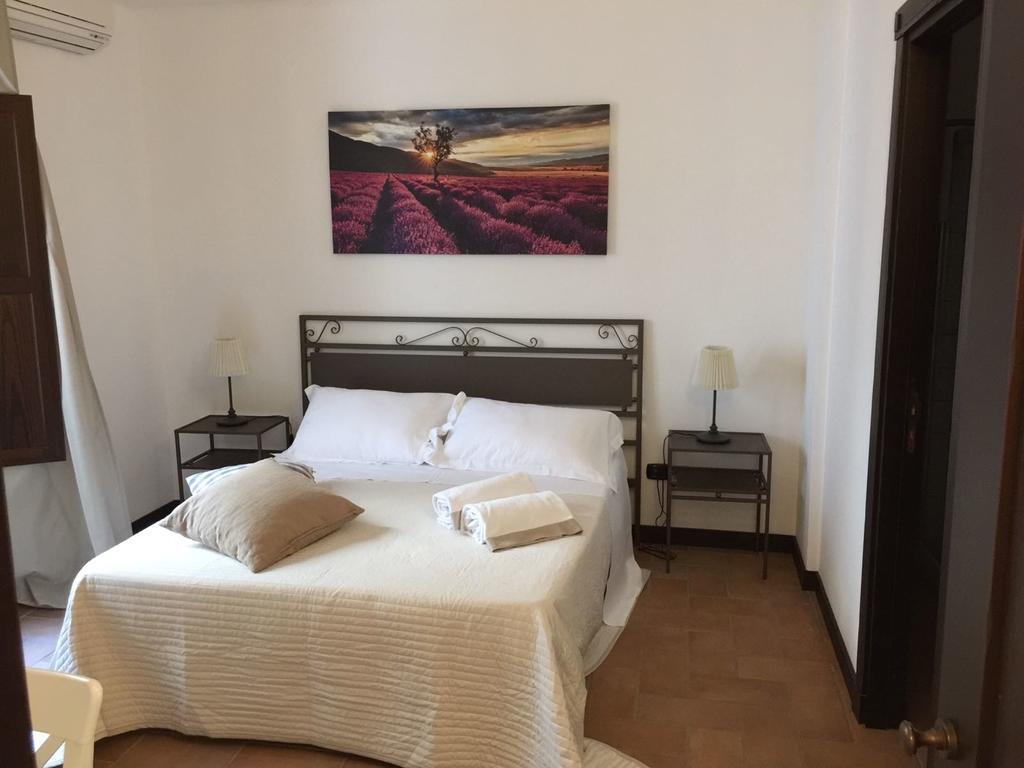 Domus Giuliae Hotel Trecastagni Exterior photo